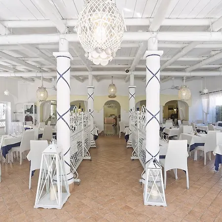 Tritone Resort&spa Hotel 4*