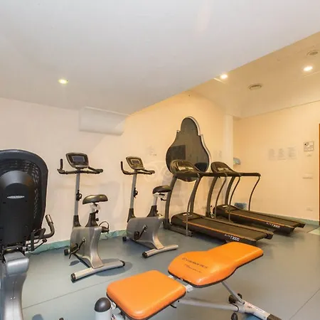 Tritone Resort&spa 4*