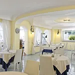 Terme Tritone & 4*