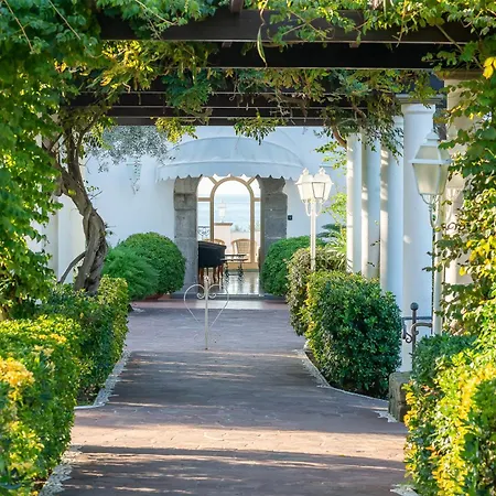 Terme Tritone & Hotell 4*