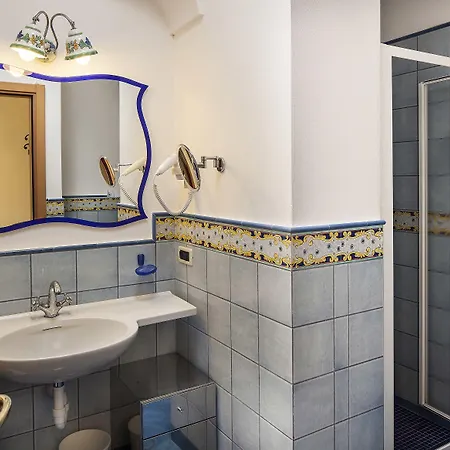 Hotel Terme Tritone & 4*