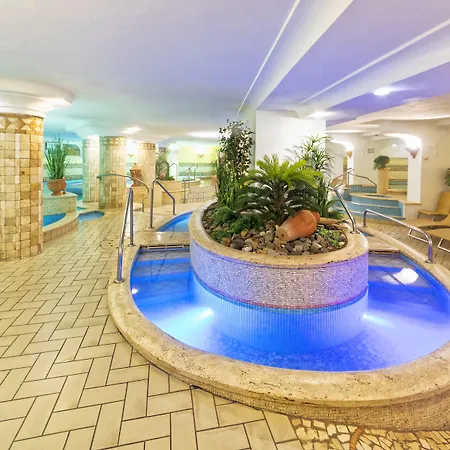 Terme Tritone & 4* Форио