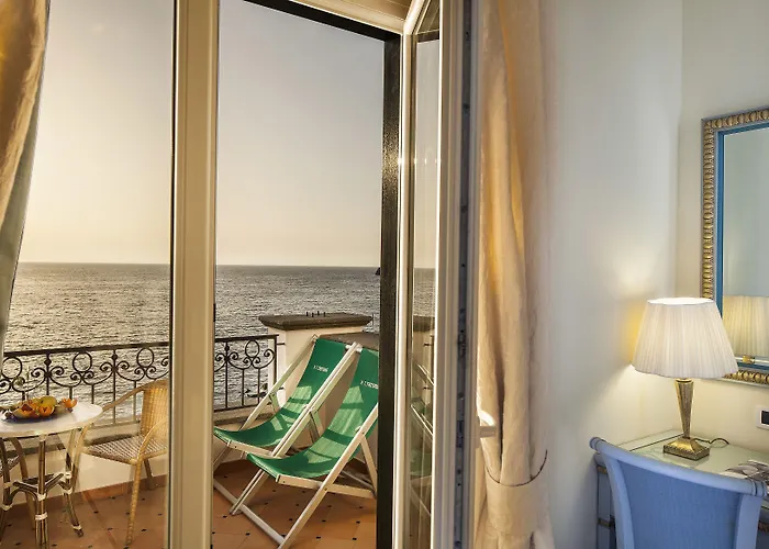 Terme Tritone & 4* Forio di Ischia